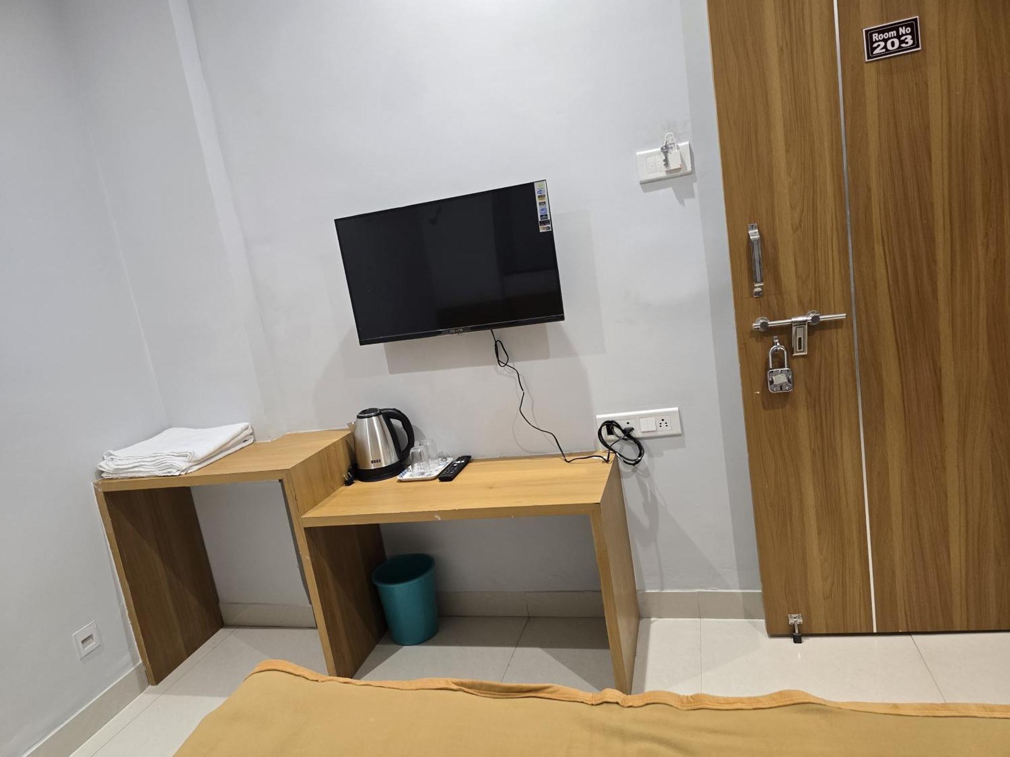 Vivanta Inn Lodge, Solapur Exteriér fotografie